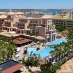 🌊 ¡Descubre el mejor ☀️ Hotel Playa Canela ☀️ para unas vacaciones inolvidables! 🌴