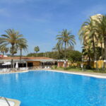 🏕️🌊 Descubre los mejores campings en Marbella para disfrutar de la playa 🌅
