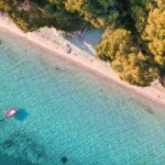 🏖️ Descubre la magia de Playa de Formentor: El paraíso más deseado del Mediterráneo 🌊
